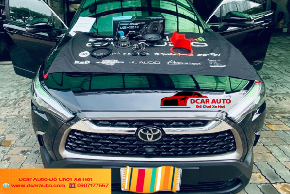 độ âm thanh toyota cross 2023 nâng cấp âm thanh chất lượng cao