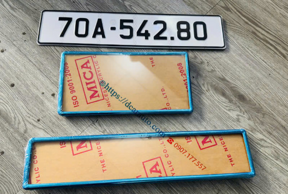 Ép biển số xe ô tô ở quận 12 đẹp