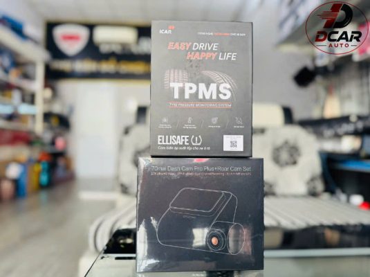 Combo cảm biến áp suất lốp và camera hành trình xe Mazda CX5.