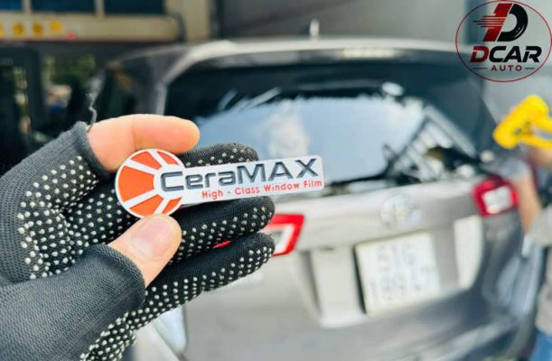 Dán phim cách nhiệt Ceramax chính hãng ở Quận 12 tại Dcar Auto.