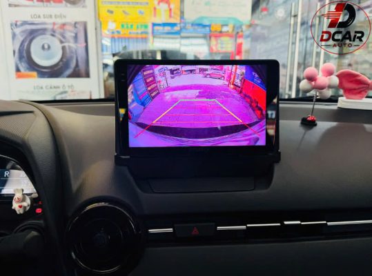 Camera lùi xe Mazda 2 2024