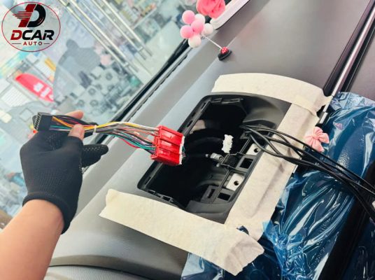 Giắc cắm zin 100% cho xe Mazda 2 2024.