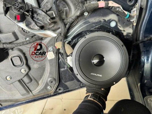 Nâng cấp hệ thống loa Mazda 3