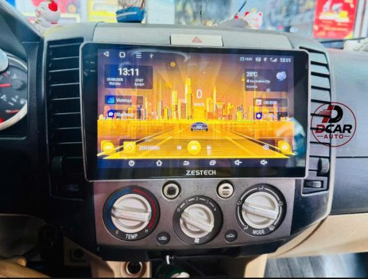 Màn hình Ford Everest 2015