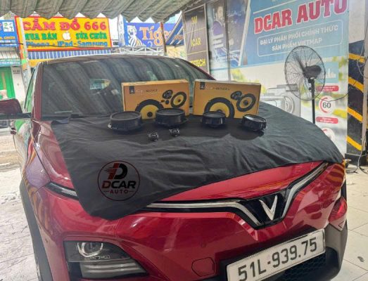Cấu hình âm thanh gồm 6 loa JL Auido C1 nâng cấp Vinfast VF6,lắp đặt vào vị trí zin của xe.