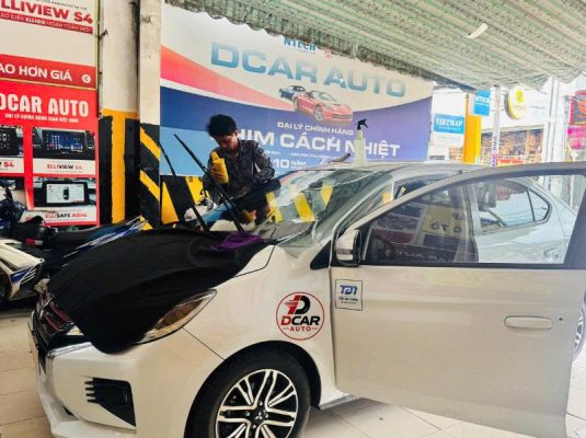 Dán phim cách nhiệt xe Attrage 2025 phim cách nhiệt Nano Hàn Quốc cao cấp.