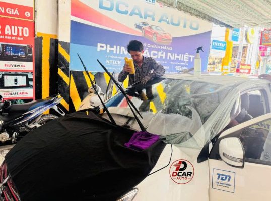 Dán phim cách nhiệt xe Attrage 2025