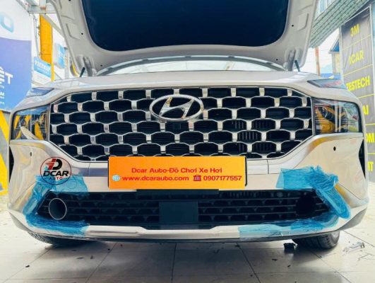 Mặt dưỡng đèn gầm Hyundai Santafe 2023