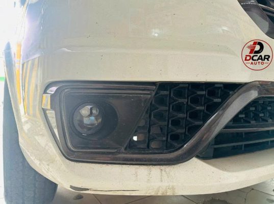 Bi led gầm ô tô 3 màu nâng cấp cho Ford Transit