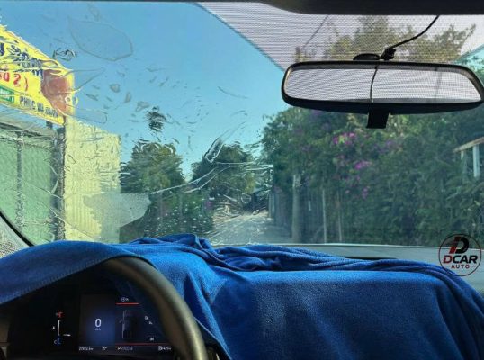 Dcar Auto chuyên dán phim cách nhiệt ô tô Quận 12,Hóc Môn,Củ Chi.