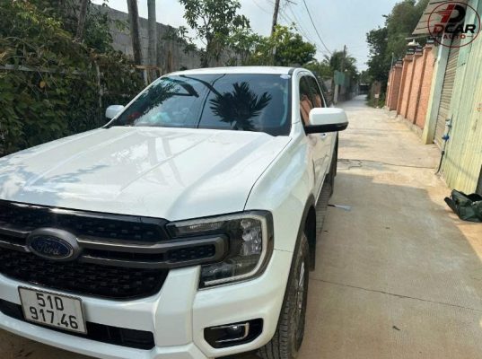 Dán phim cách nhiệt Ford Ranger 2025 tại Quận 12 TP.HCM
