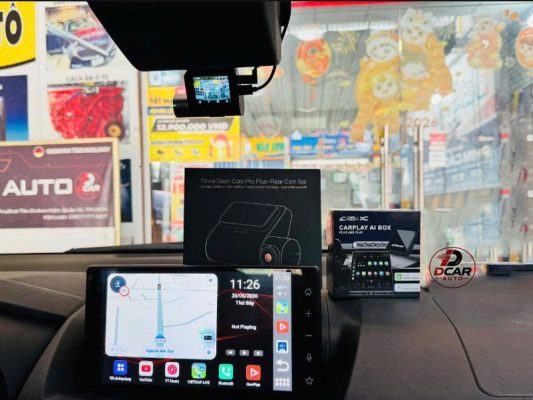 Camera Hành Trình Toyota Veloz kết hợp bộ android box chuyển đổi màn hình nguyên bản sang màn hình android.