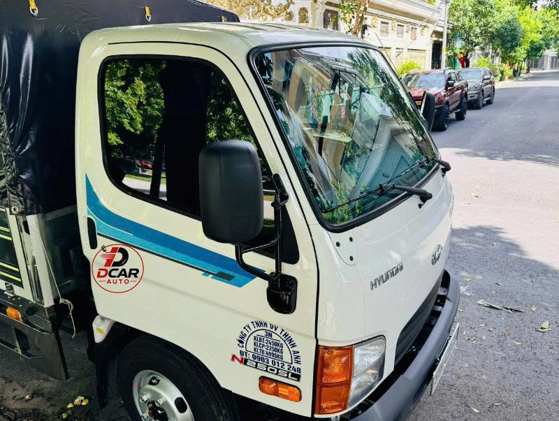 Dán phim cách nhiệt Hyundai N250SL