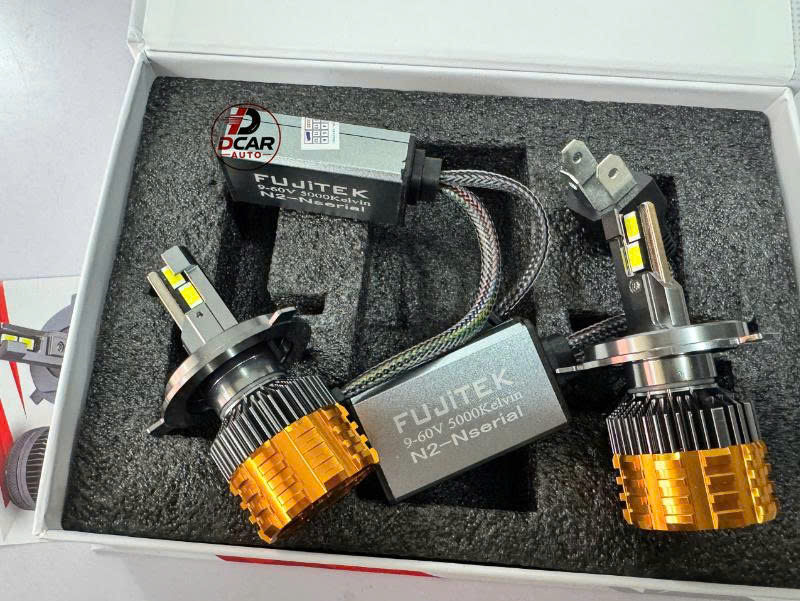 Đèn led ISUZU QKR 270 chân H4 cao cấp.