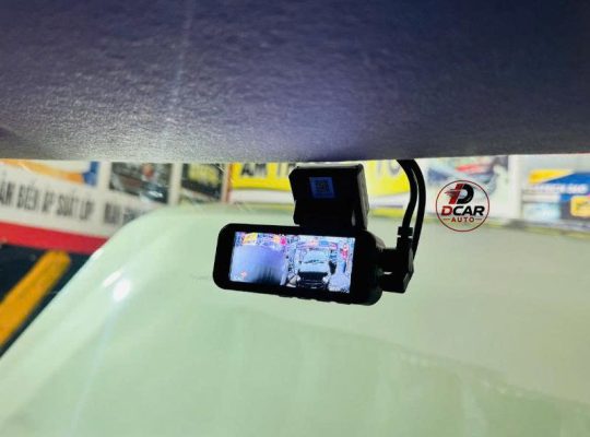 Lắp camera hành trình Vinfast VF3 Quận 12 tại Dcar Auto.