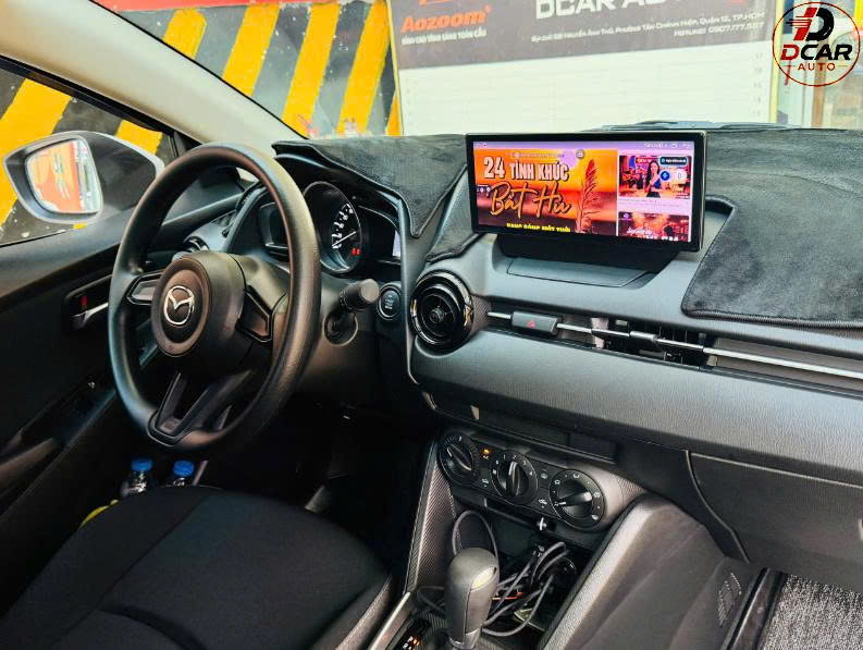 MÀN HÌNH MAZDA 2 TÍCH HỢP HỆ ĐIỀU HÀNH ANDROID.